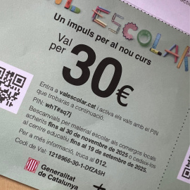 Val escolar amb faltes d'ortografia rebut per les famílies