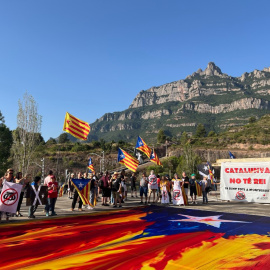Convocatòria de l'ANC a baix de Montserrat per protestar contra la presència del rei d'Espanya, Felip VI
