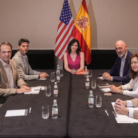 Isabel Díaz Ayuso en Miami con los rectores de las universidades madrileñas.