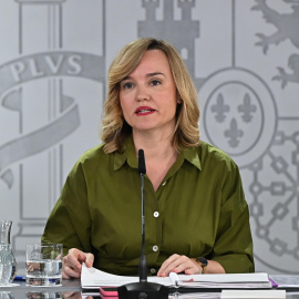 La ministra de Educación, Formación Profesional y Deportes y portavoz del Gobierno, Pilar Alegría, durante la rueda de prensa posterior a la reunión del Consejo de Ministros, este martes.