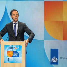El Secretario General de la OTAN, Mark Rutte, habla al comienzo de una sesión plenaria del Foro de la Industria de Defensa de la Cumbre de la OTAN en La Haya, Países Bajos, 24 de junio de 2025.