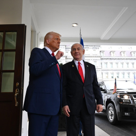 El presidente de Estados Unidos, Donald Trump, recibe al primer ministro israelí, Benjamin Netanyahu, en la Casa Blanca, a 7 de abril de 2025.