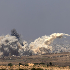 Explosión durante un bombardeo israelí este jueves por la mañana cerca de Beit Hanoun, al norte de Gaza.