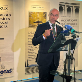 El portavoz de Vox en el Parlamento Europeo, Jorge Buxadé, en la presentación de la exposición sobre Cuelgamuros.