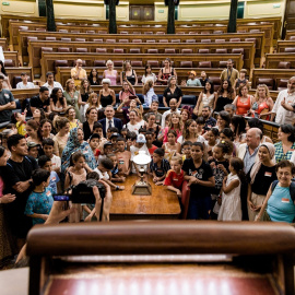 Recepción de niñas y niños saharauis del programa ‘Vacaciones en Paz’, en el Congreso de los Diputados, a 16 de julio de 2025, en Madrid (España).