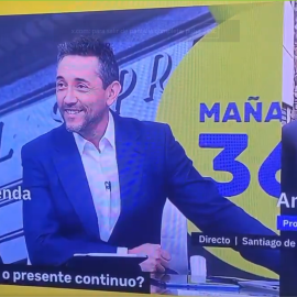 El periodista Javier Ruiz durante la emisión del programa de la 1 'Mañaneros 360'
