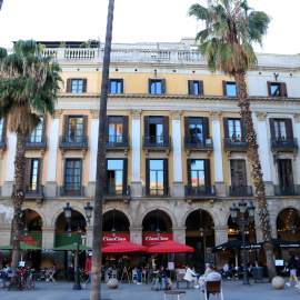 La plaça Reial de Barcelona, a Ciutat Vella.
