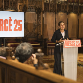 L'actriu Emma Vilarasau, pregonera de La Mercè 2025, a la roda de premsa al Saló del Consell de Cent