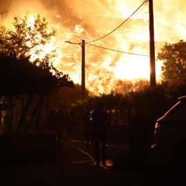 Vista del incendio forestal de A Cañiza (Pontevedra)