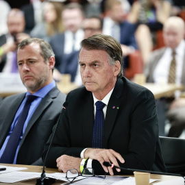 Jair Bolsonaro, expresidente de Brasil, frente a la Corte Suprema, a junio de 2025.