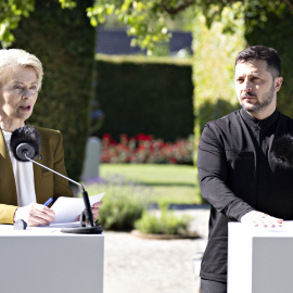Ursula Von der Leyen y Volodímir Zelenski en Aarhus Dinamarca.