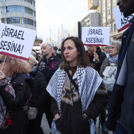 La secretaria general de Podemos, Ione Belarra, en una concentración contra el genocidio en palestina el pasado marzo en Madrid.