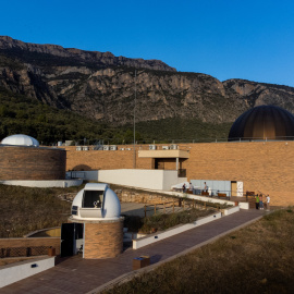 Imatge exterior del Parc del Telescopi. Toni Grases.