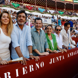 Moreno Bonilla, Juan del Val y otros amigos en los toros.