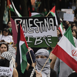 Miles de personas participan en Ciudad de México en una manifestación contra el genocidio en Gaza