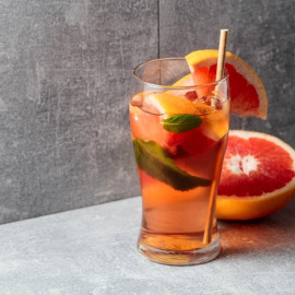 Receta de cóctel sin alcohol de menta y pomelo