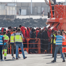 Imagen de un cayuco llegando a Lanzarote en 2024.