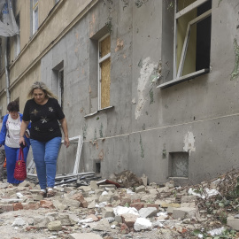 Una guardería infantil y una serie de edificios civiles fueron dañados en el transcurso del ataque masivo con drones y misiles rusos contra la ciudad ucraniana de Leópolis