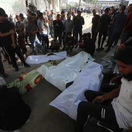 Personas fallecidas en un ataque israelí contra la Ciudad de Gaza.