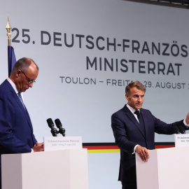 Emmanuel Macron y Friedrich Merz dan una rueda de prensa tras la reunión Franco-alemana.