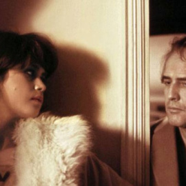 Fotograma de la película de Bernardo Bertolucci,'El último tango en París', con Marlon Brando y Maria Scheneider.