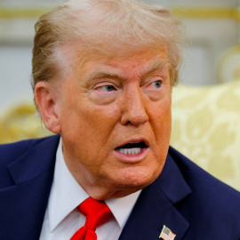 El presidente de EEUU se reúne en el Despacho Oval.