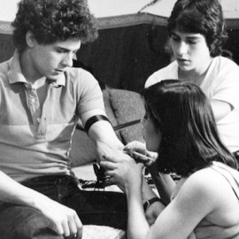 José Luis Manzano, en la película El pico, de Eloy de la Iglesia.