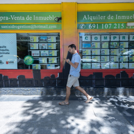 Escaparate de una inmobiliaria, en una imagen de archivo.