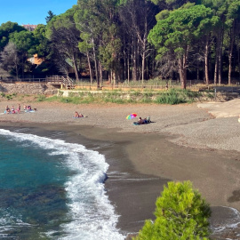 La platja de la Farella, a Llançà (Alt Empordà).