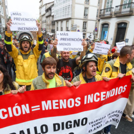 Numerosos colectivos de Galicia se han manifestado en Santiago de Compostela.