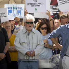 El director de cine Pedro Almodóvar durante la lectura de los nombres de los niños asesinados por Israel en la Franja de Gaza.
