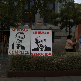 Manifestantes pro palestinos ocupan el recorrido de la Vuelta a España (Madrid).