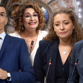 Nuestro periodismo es posible gracias a nuestros suscriptores. Únete a la República de Público y defiende el periodismo valiente, feminista y de izquierdas: https://bit.ly/3REUOTN

Periodismo, investigación y compromiso para construir un mundo más igualitario.
¡Suscríbete ya a nuestro canal!: https://bit.ly/2U8nM0q
Visita: https://www.publico.es
Síguenos en Facebook: https://www.facebook.com/diario.publico/
Síguenos en Twitter: https://twitter.com/publico_es
Síguenos en Instagram: https://www.instagram.com/publico.es
Síguenos en TikTok: https://www.tiktok.com/@publico_es
Síguenos en Bluesky: https://bsky.app/profile/publico.es