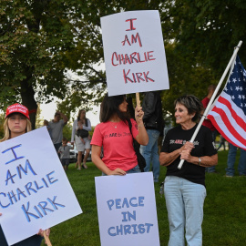 Homenaje a Charlie Kirk en la Universidad Utah Valley.
