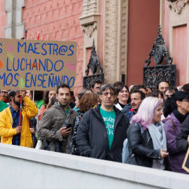 Protesta frente a la Consejería de Educación, a 26 de mayo de 2023, en Madrid (España). Imagen de archivo.