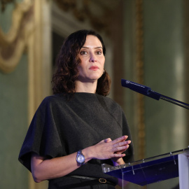 La presidenta de la Comunidad de Madrid, Isabel Díaz Ayuso, durante un desayuno informativo de Fórum Europa.