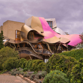 Bodegas de Marqués de Riscal.