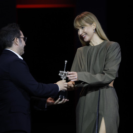 La actriz Jennifer Lawrence recoge el Premio Donostia.