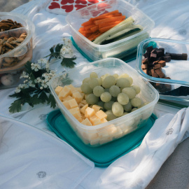 Cada vez es más común comer de tupper.