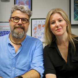 Giuseppe Battaglia i Lorena Ruiz Pérez, de l’Institut de Bioenginyeria de Catalunya (IBEC)
