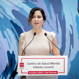La presidenta de la Comunidad de Madrid, Isabel Díaz Ayuso, visita el nuevo Centro de Salud Mental Infanto-Juvenil del Hospital público Universitario José Germain, a 6 de octubre de 2025, en Madrid (España).