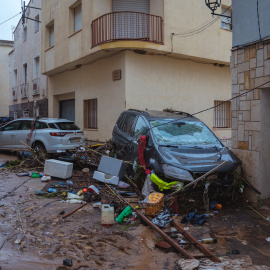 Vehicles arrossegats per les pluges a Godall