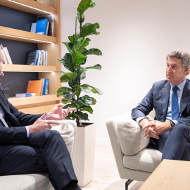 Imágenes de la reunión de Alberto Núñez Feijóo con el presidente del PPE, Manfred Weber
