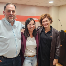 Jordina Freixanet, entre Oriol Junqueras i Elisenda Alamany, a Lleida.