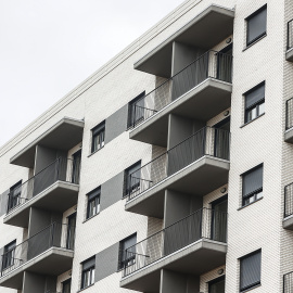 Vista de un bloque de pisos en València.