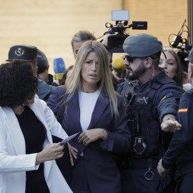 Maribel Vilaplana, la periodista que comió con Carlos Mazón, a su llegada este lunes a los juzgados de Catarroja.