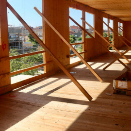 Obres a l'edifici d'habitatges cooperatius El Cairó, a Granollers.