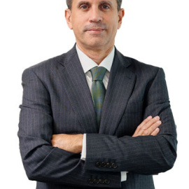 Hace 18 años nacimos con un compromiso: hacer un periodismo útil para la sociedad. Solo podemos continuar con esta labor si contamos con el apoyo de personas como tú.

Únete a la comunidad de Público. 18 años no son nada… cuando nos queda tanto por contar. Periodismo incómodo para tiempos difíciles. http://bit.ly/3VylhmD


Periodismo, investigación y compromiso para construir un mundo más igualitario.
¡Suscríbete ya a nuestro canal!: https://bit.ly/2U8nM0q
Visita: https://www.publico.es
Síguenos en Facebook: https://www.facebook.com/diario.publico/
Síguenos en Twitter: https://twitter.com/publico_es
Síguenos en Instagram: https://www.instagram.com/publico.es
Síguenos en TikTok: https://www.tiktok.com/@publico_es
Síguenos en Bluesky: https://bsky.app/profile/publico.es