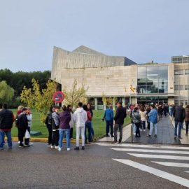 Oposiciones en Huesca a la oferta de empleo de personal especializado de servicios domésticos.
