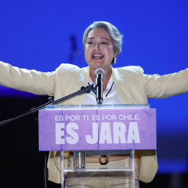 Nombre de la fotoLa candidata del Partido Comunista, Jeanette Jara, en el último acto de campaña.